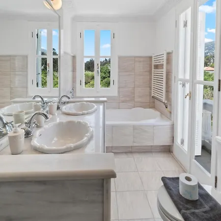 Cypress With Private Pool And Mountain Views Villa *